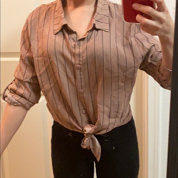 Light pink shirt - Picture 5 of 5